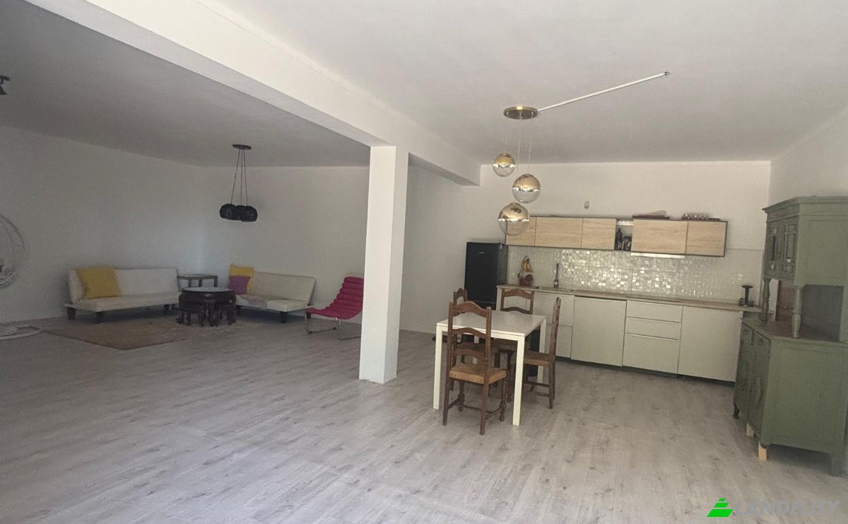 Villa for Sale R Fonte 47, 2300, Sao Pedro de Tomar, Tomar, Santarem District, Portugal. Photo 4