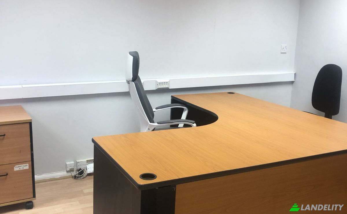 Investing/Development for Sale BEESEWNG HOUSE, 31 Sheep St, Wellingborough NN8 1BZ, Wellingborough, North Northamptonshire, England, United Kingdom. Photo 8