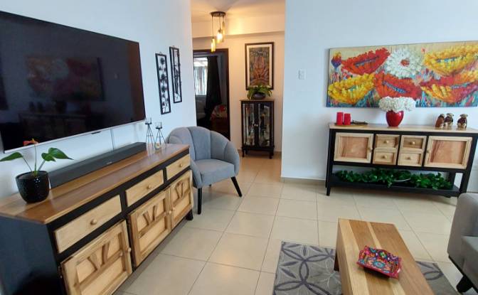 Condo for Sale Av Las Vegas, Crucita. Photo#2