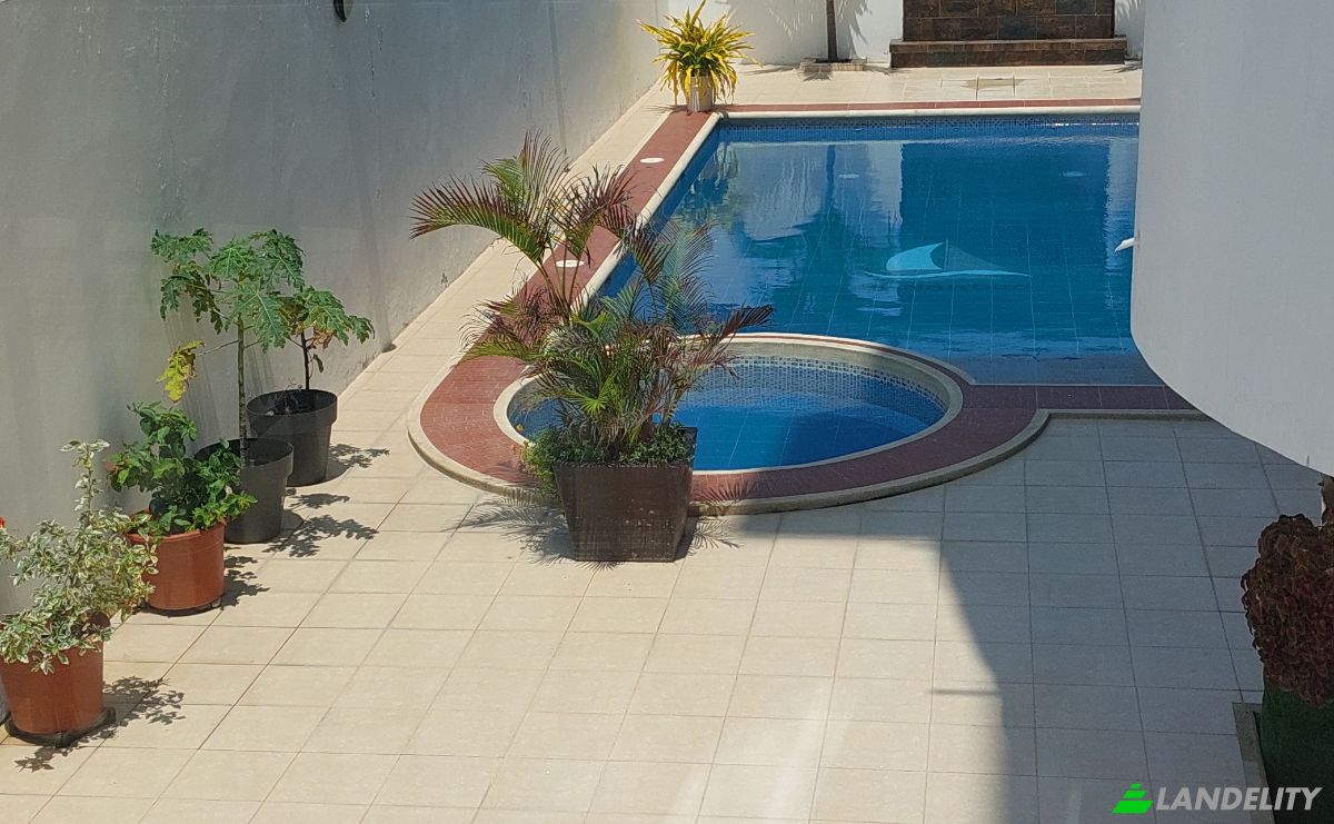 Condo for Sale Av Las Vegas, Crucita, Portoviejo Canton, Manabi, Ecuador. Photo 7
