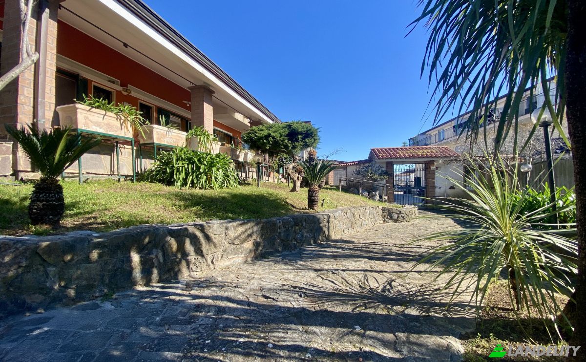 Villa for Sale salita Calli, 84022 Campagna SA, Campagna, Province of Salerno, Campania, Italy. Photo 8