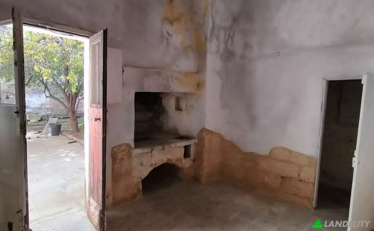 Single Family Home for Sale Via S Vito, 73018 Squinzano LE, Squinzano, Province of Lecce, Apulia, Italy. Photo 8