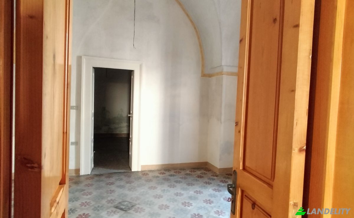 Single Family Home for Sale Via S Vito, 73018 Squinzano LE, Squinzano, Province of Lecce, Apulia, Italy. Photo 20