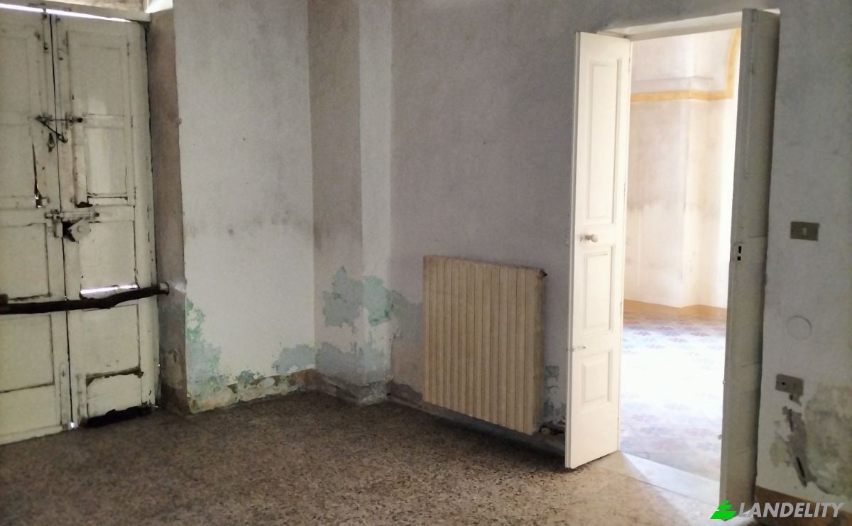 Single Family Home for Sale Via S Vito, 73018 Squinzano LE, Squinzano, Province of Lecce, Apulia, Italy. Photo 24