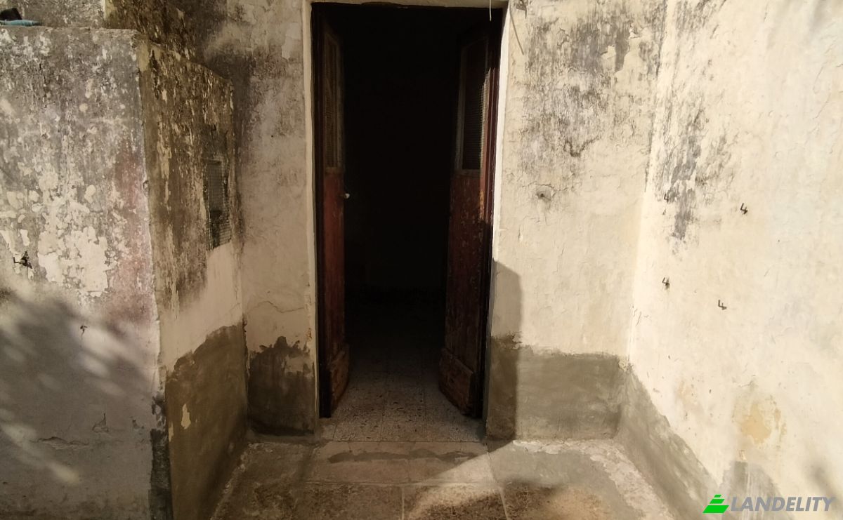 Single Family Home for Sale Via S Vito, 73018 Squinzano LE, Squinzano, Province of Lecce, Apulia, Italy. Photo 7