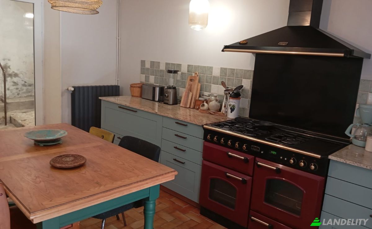 Townhouse for Sale 5 Av des Tilleuls, 86150 LIsle-Jourdain, LIsle-Jourdain, Vienne, Nouvelle-Aquitaine, France. Photo 5