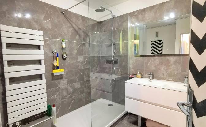 Apartment for Sale 9 Av Taillade, 75020 Paris. Photo#7