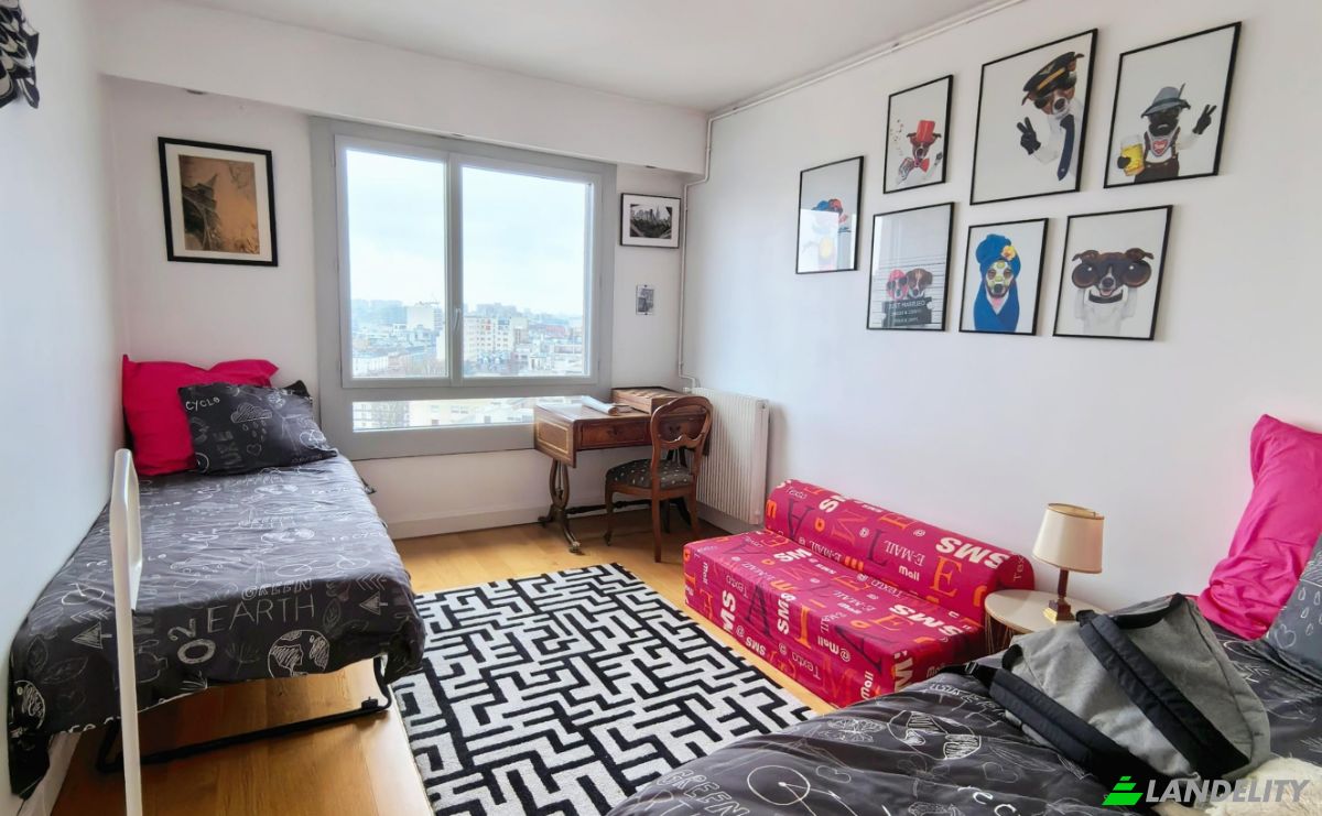 Apartment for Sale 9 Av Taillade, 75020 Paris, Paris, Ile-de-France, France. Photo 11