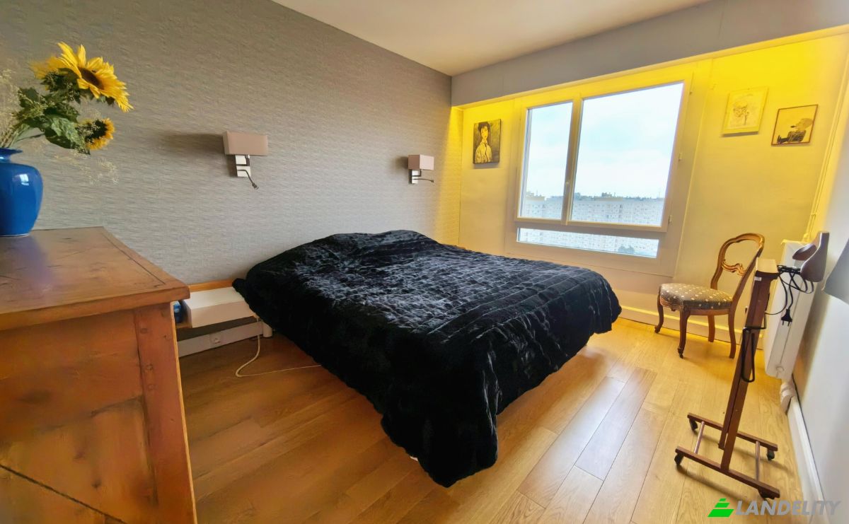 Apartment for Sale 9 Av Taillade, 75020 Paris, Paris, Ile-de-France, France. Photo 5