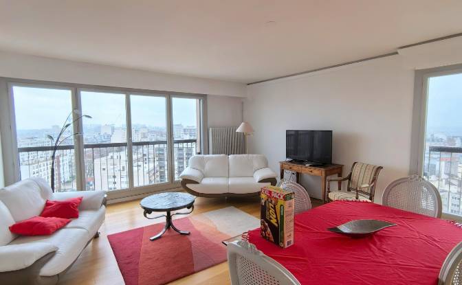 Apartment for Sale 9 Av Taillade, 75020 Paris. Photo#2