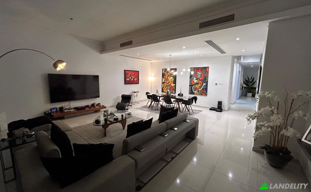 Villa for Rent Dubai, Al Hebiah Third, United Arab Emirates, DAMAC Hills. Photo 1