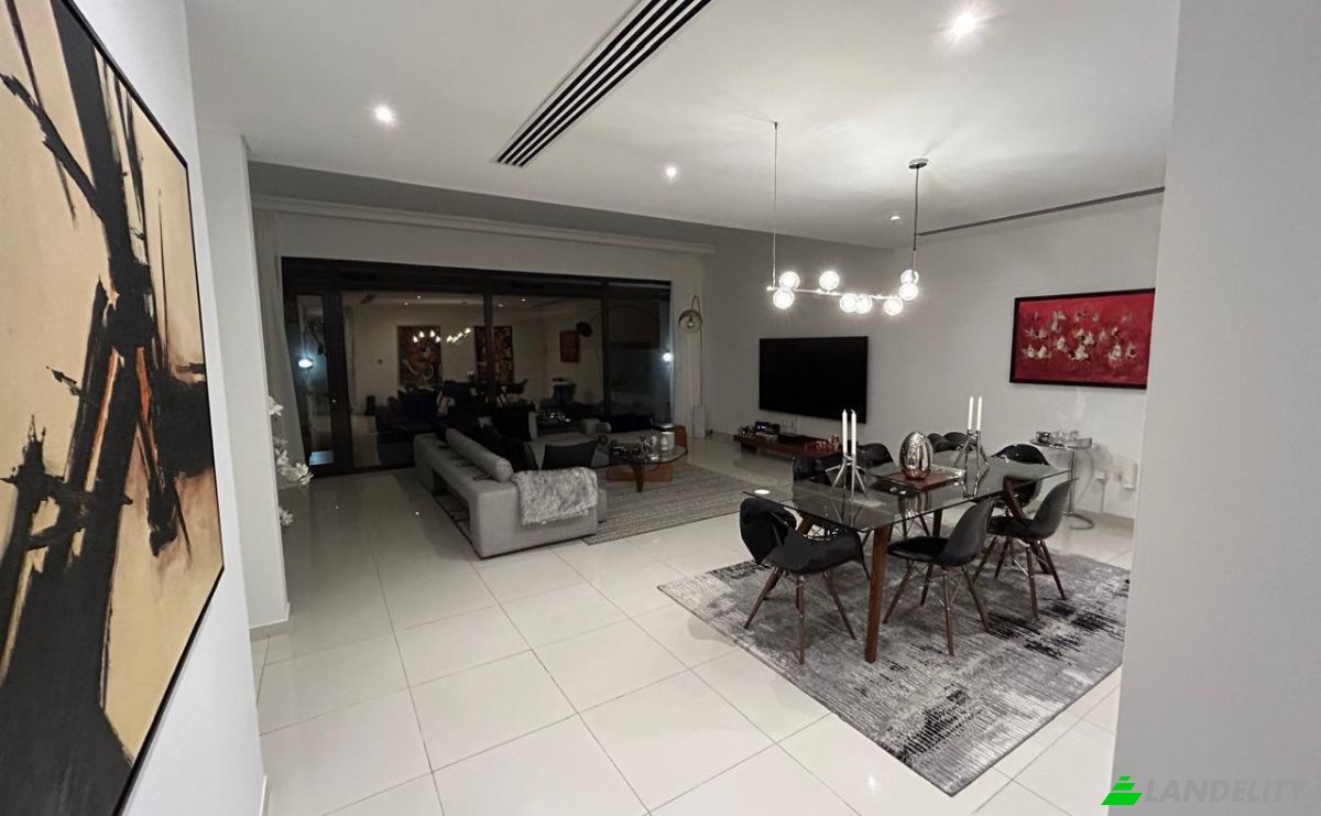 Villa for Rent Dubai, Al Hebiah Third, United Arab Emirates, DAMAC Hills. Photo 2