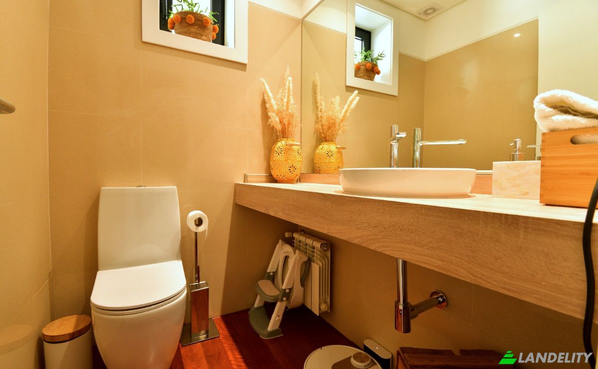 Townhouse for Sale Urbanizacao do Cidrao 98, 4510 Jovim, Jovim, Gondomar, Porto District, Portugal. Photo 18