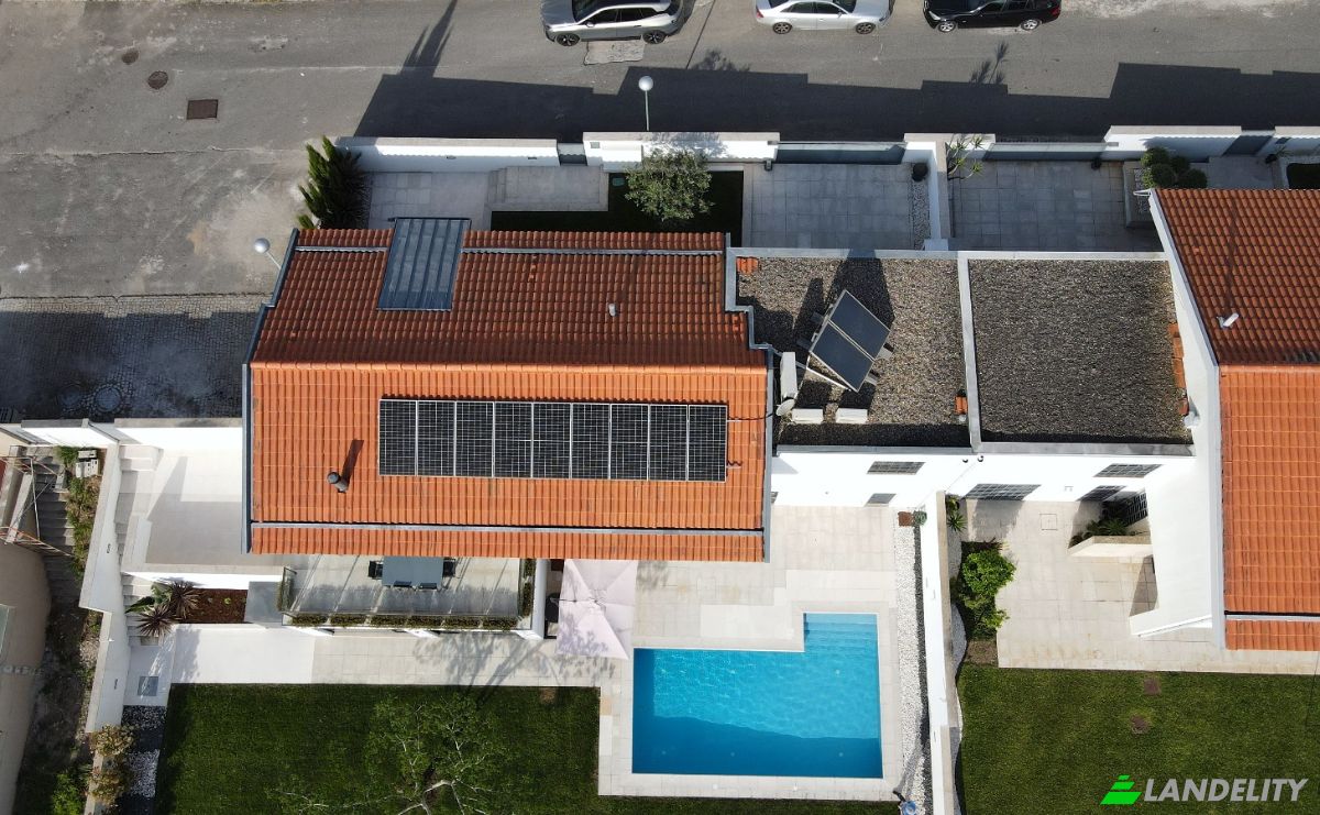 Townhouse for Sale Urbanizacao do Cidrao 98, 4510 Jovim, Jovim, Gondomar, Porto District, Portugal. Photo 6
