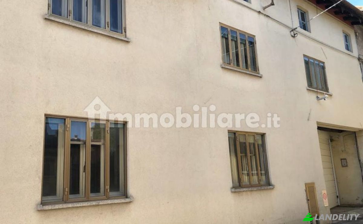 Townhouse for Sale Via dei Castelli, 33050 Pozzuolo del Friuli UD, Pozzuolo del Friuli, Province of Udine, Friuli-Venezia Giulia, Italy. Photo 1