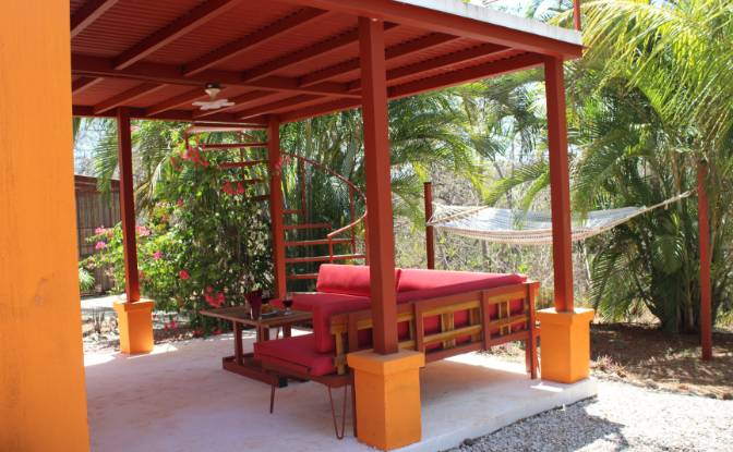 Casa de una sola familia en venta Vía Sin Nombre. Foto#3