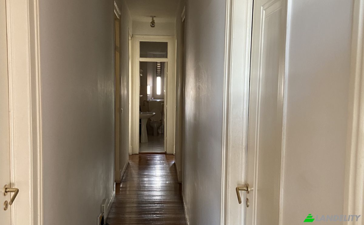 Apartment for Sale Av 24 de Julho 90, 1200-211 Lisboa, Lisbon, Portugal. Photo 10