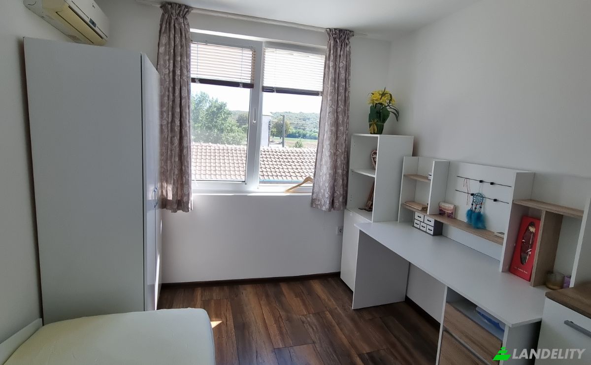 Single Family Home for Sale Put Bez Ime, 9104 Burgas, Popovich, Byala, Varna, Bulgaria. Photo 13