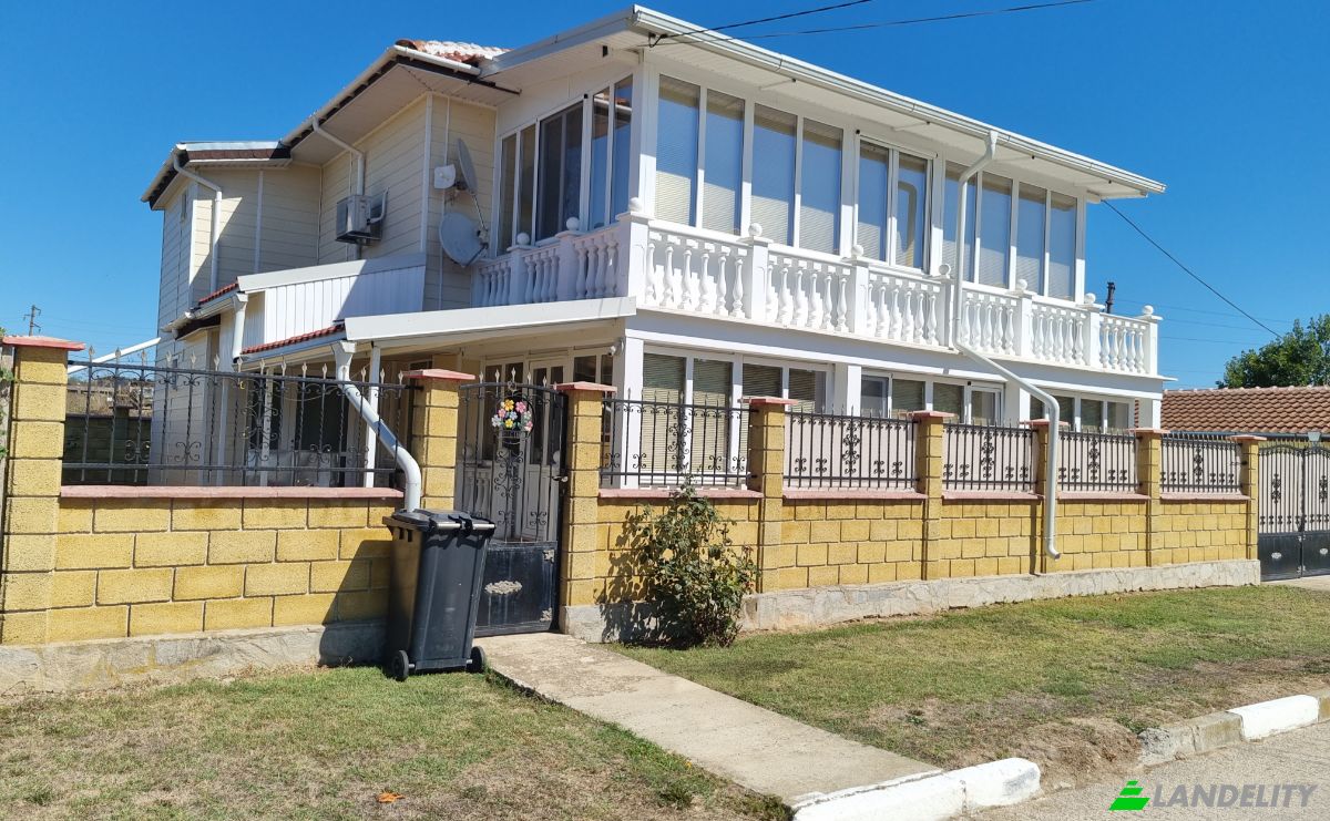 Single Family Home for Sale Put Bez Ime, 9104 Burgas, Popovich, Byala, Varna, Bulgaria. Photo 1
