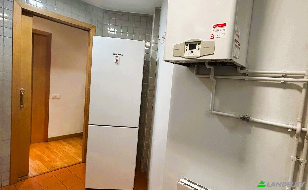Appartement à vendre Carrer de les Jonqueres, Ciutat Vella, Barcelona, Catalonia, Spain. Photo 7