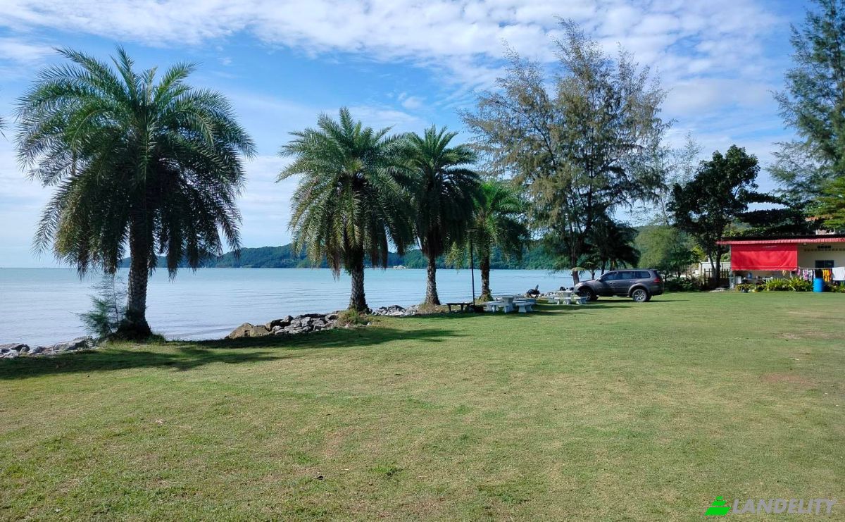 Investing/Development for Sale 4002, Tambon Takat Ngao, Amphoe Tha Mai, Chang Wat Chanthaburi 22120, Takat Ngao, Tha Mai District, Chanthaburi, Thailand. Photo 2