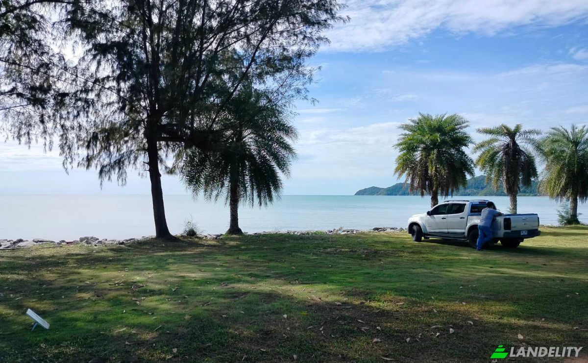 Investing/Development for Sale 4002, Tambon Takat Ngao, Amphoe Tha Mai, Chang Wat Chanthaburi 22120, Takat Ngao, Tha Mai District, Chanthaburi, Thailand. Photo 4