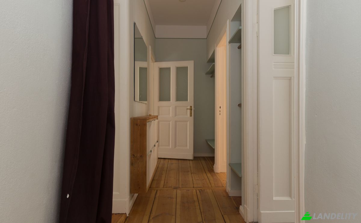 Apartment for Sale Kienitzer Str 111, 12049 Berlin, Berlin, Bezirk Neukolln, Germany. Photo 5