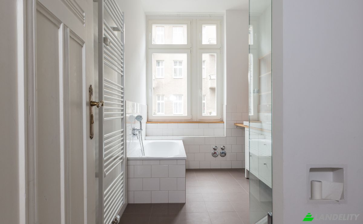 Apartment for Sale Kienitzer Str 111, 12049 Berlin, Berlin, Bezirk Neukolln, Germany. Photo 6