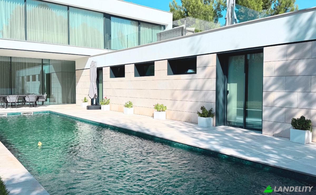 Villa for Sale Carrer de Rotterdam, Santa Ponca, Illes Balears, Balearic Islands, Spain. Photo 1