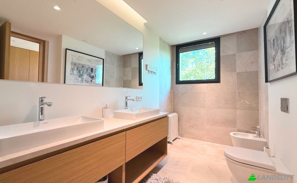 Villa for Sale Carrer de Rotterdam, Santa Ponca, Illes Balears, Balearic Islands, Spain. Photo 20
