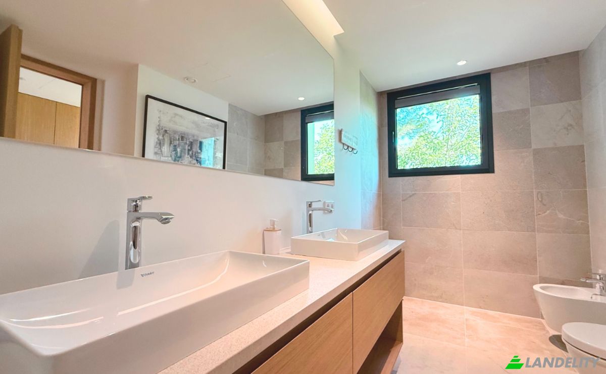 Villa for Sale Carrer de Rotterdam, Santa Ponca, Illes Balears, Balearic Islands, Spain. Photo 21