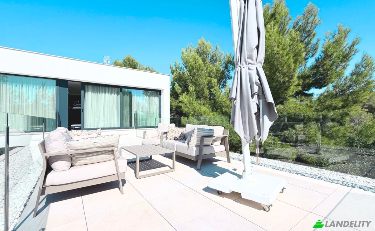 Villa for Sale Carrer de Rotterdam, Santa Ponca, Illes Balears, Balearic Islands, Spain. Photo 3