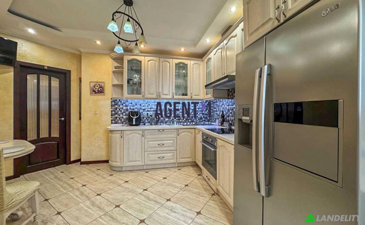 Apartment for Sale Pecherska St, Chaiky, Kyjevo-Svyatoshynskyi district, Kyiv Oblast, Ukraine, Kyivska oblast, 08130. Photo 17