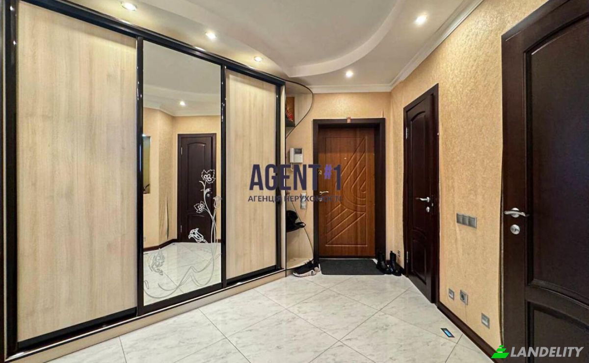 Apartment for Sale Pecherska St, Chaiky, Kyjevo-Svyatoshynskyi district, Kyiv Oblast, Ukraine, Kyivska oblast, 08130. Photo 5