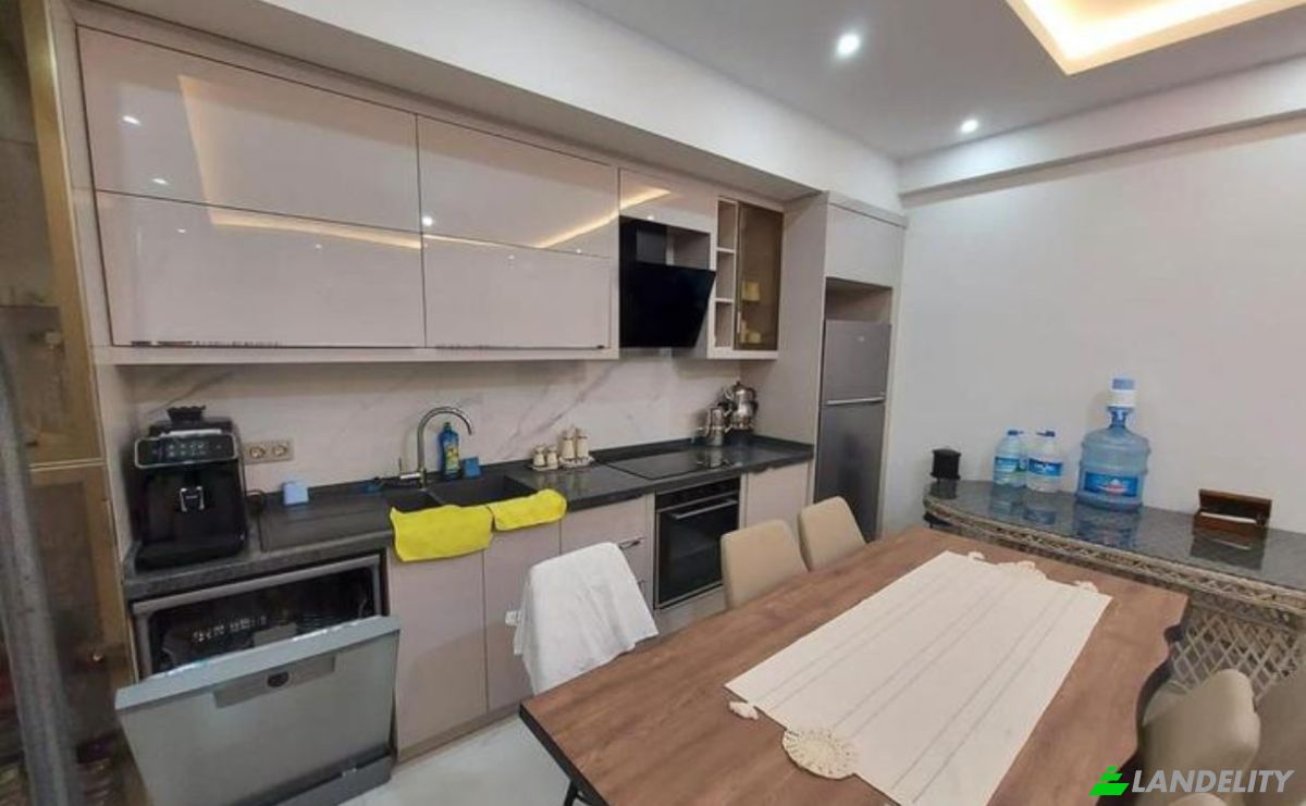 Villa Te koop Guzelcamli, Kusadasi, Aydin, Turkiye, 77 Sk No:4, 09430 Kusadasi Aydin. Foto 3