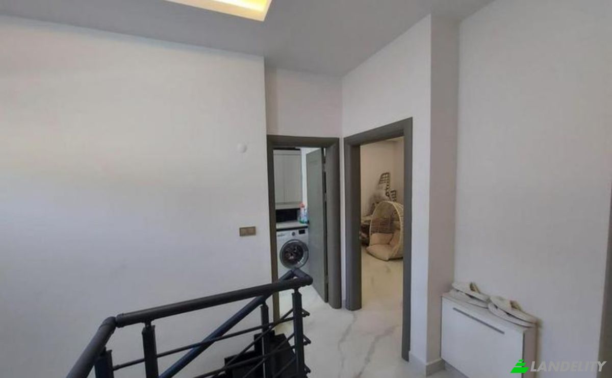 Villa Te koop Guzelcamli, Kusadasi, Aydin, Turkiye, 77 Sk No:4, 09430 Kusadasi Aydin. Foto 11