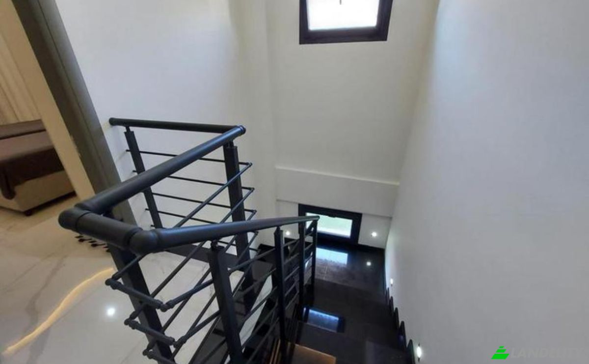 Villa Te koop Guzelcamli, Kusadasi, Aydin, Turkiye, 77 Sk No:4, 09430 Kusadasi Aydin. Foto 12