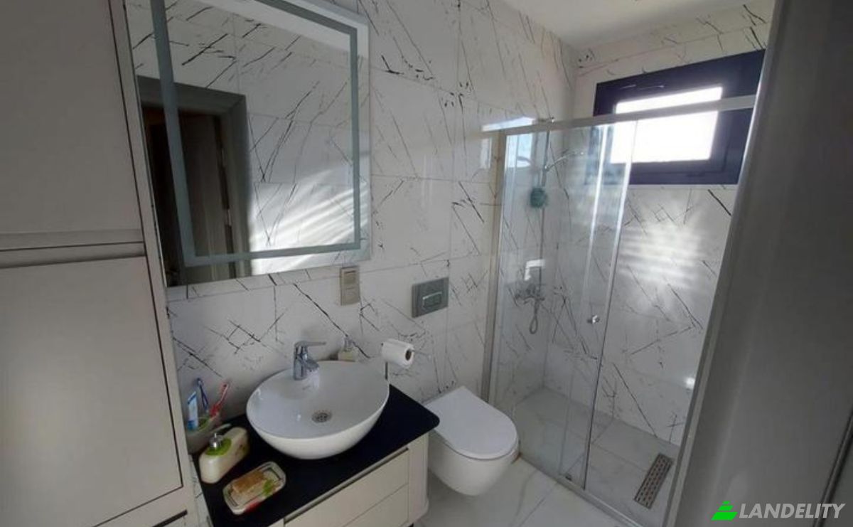 Villa Te koop Guzelcamli, Kusadasi, Aydin, Turkiye, 77 Sk No:4, 09430 Kusadasi Aydin. Foto 15