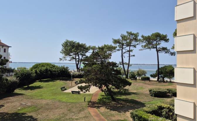 Apartment for Sale 3 rue Av Notre Dame des Passes. Photo#2