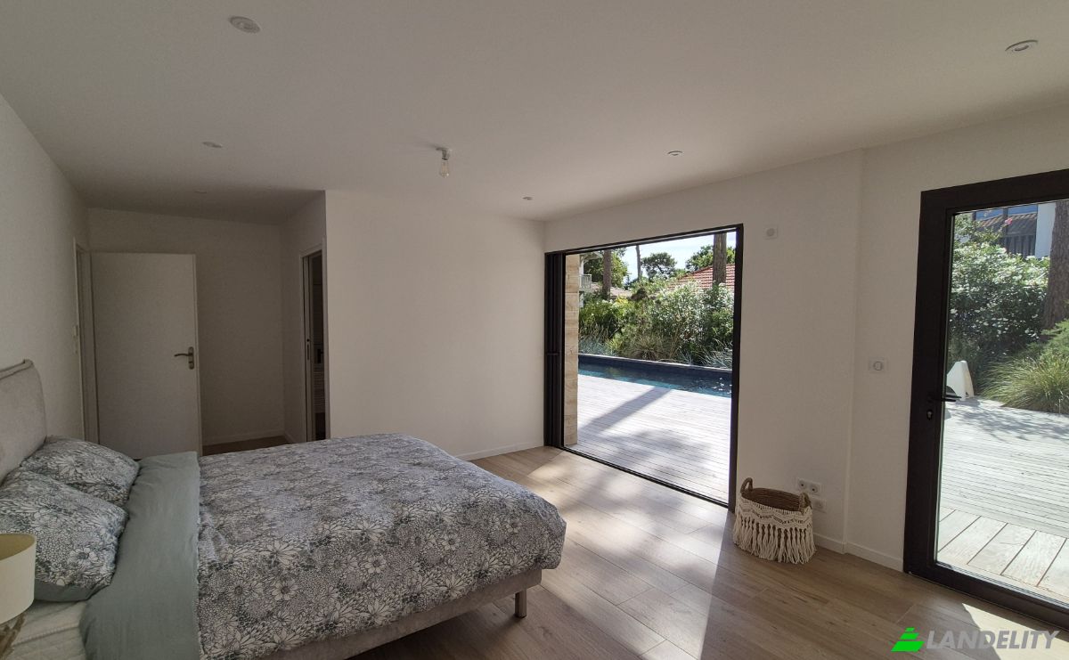Villa for Sale 10 All Virginie Heriot, 33120 Arcachon, Arcachon, Gironde, Nouvelle-Aquitaine, France. Photo 14