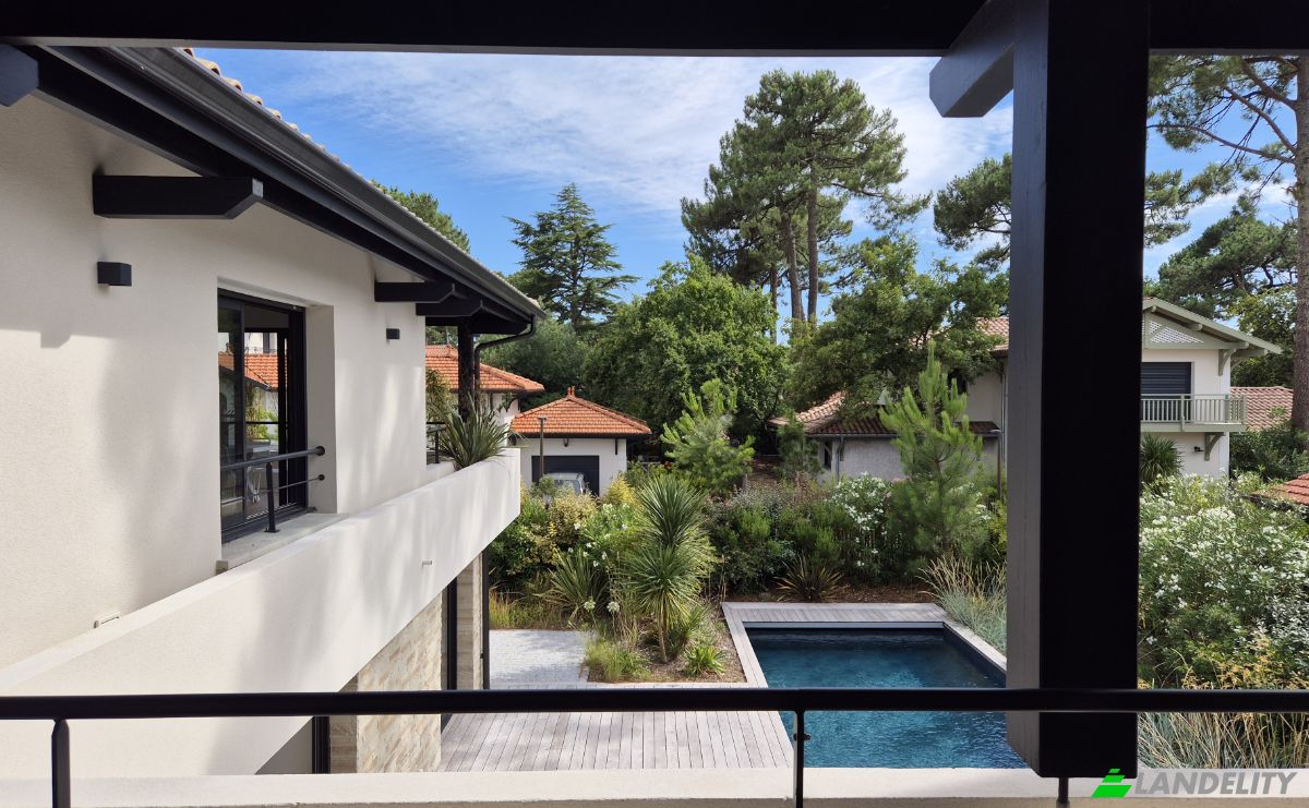 Villa for Sale 10 All Virginie Heriot, 33120 Arcachon, Arcachon, Gironde, Nouvelle-Aquitaine, France. Photo 6