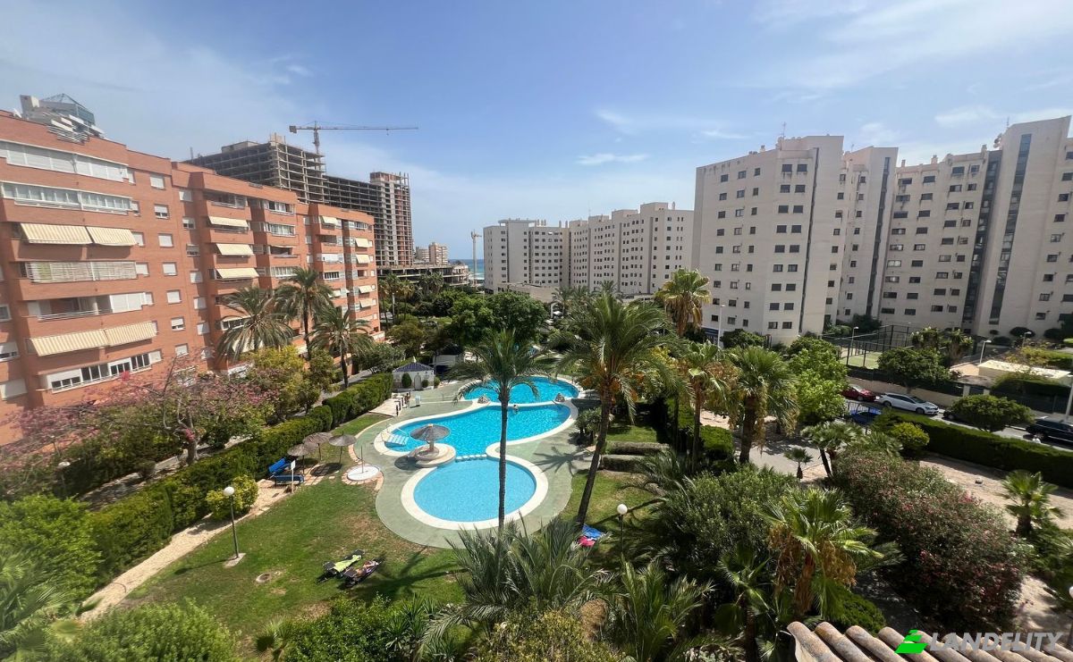 Appartamento in vendita Carrer Migjorn, La Vila Joiosa, Villajoyosa, Alicante, Valencian Community, Spain. Foto 1