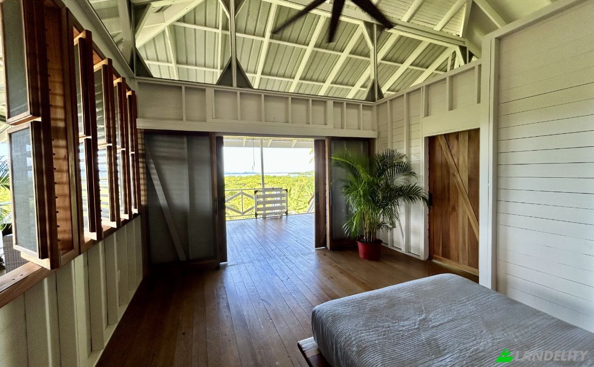 Single Family Home for Sale Tierra Oscura, Valle de Agua Arriba, Bocas del Toro District, Bocas del Toro Province, Panama. Photo 13