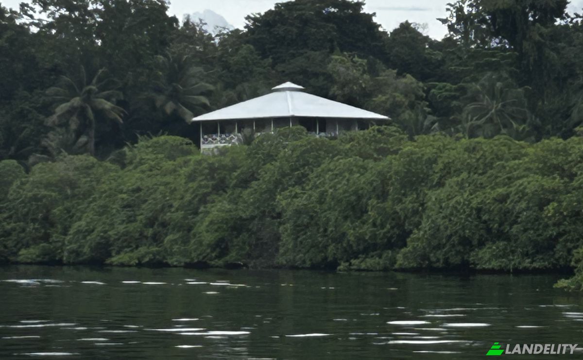 Single Family Home for Sale Tierra Oscura, Valle de Agua Arriba, Bocas del Toro District, Bocas del Toro Province, Panama. Photo 23
