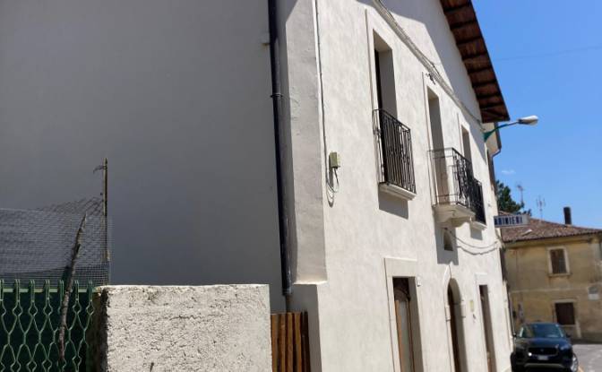 Villa for Sale Piazza Umberto I, 67010 Barete AQ. Photo#15 Villa for Sale Piazza Umberto I, 67010 Barete AQ. Photo#15