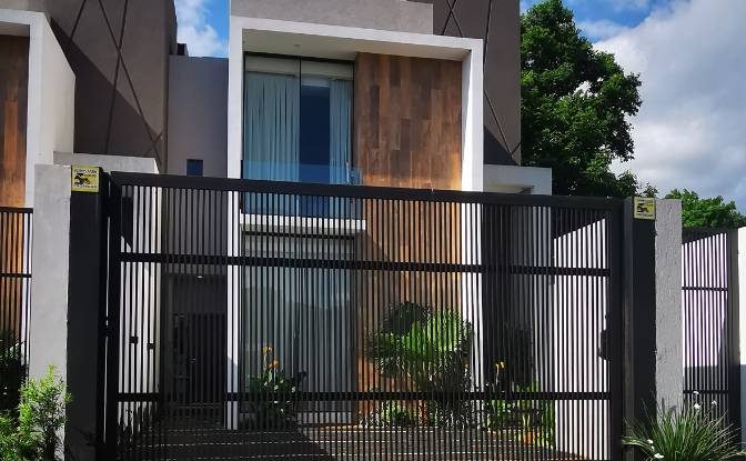 Townhouse for Sale Encarnacion 070107, Encarnacion. Photo#2 Townhouse for Sale Encarnacion 070107, Encarnacion. Photo#2