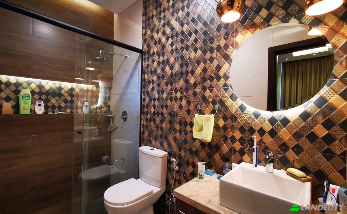 Townhouse for Sale Encarnacion 070107, Encarnacion, Itapua Department, Paraguay. Photo 8