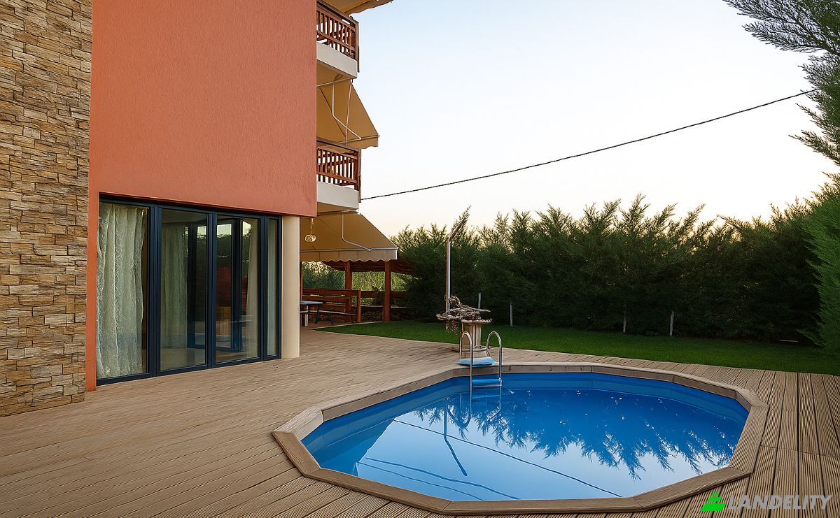 Villa for Sale Iktinou 42, Schinias 190 07, Schinias, Attica, Decentralized Administration of Attica, Greece. Photo 1
