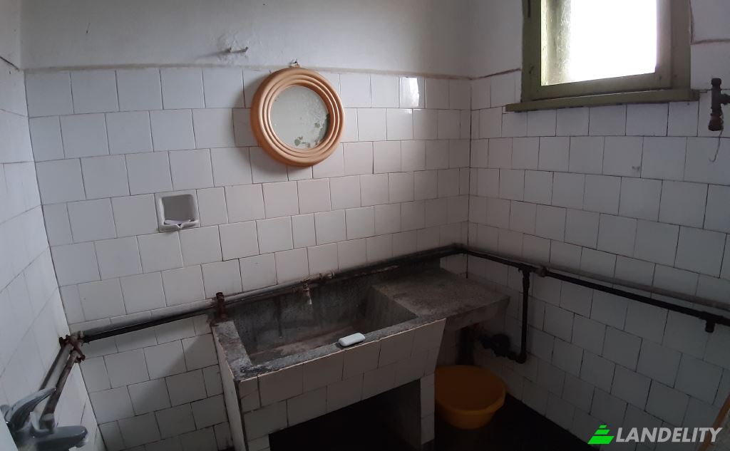 Single Family Home for Sale Brest, Gulyantzi, Pleven Province, Bulgaria. Photo 10