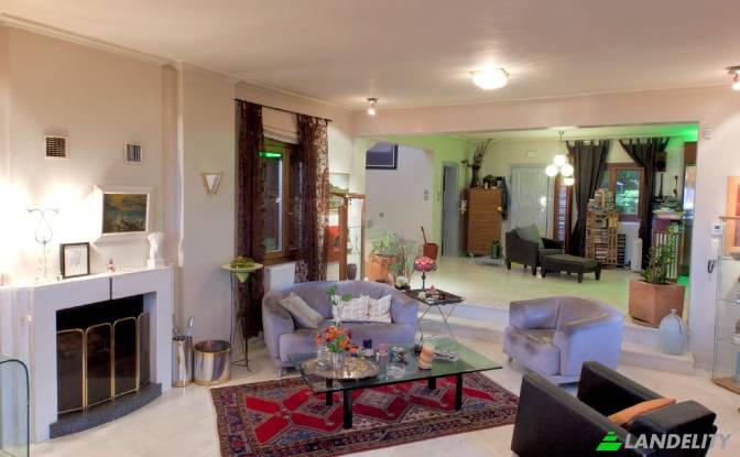 Single Family Home for Sale EparOd. Photo#2
